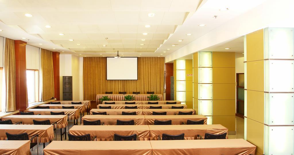 Jingbin Hotel Beijing Bagian luar foto