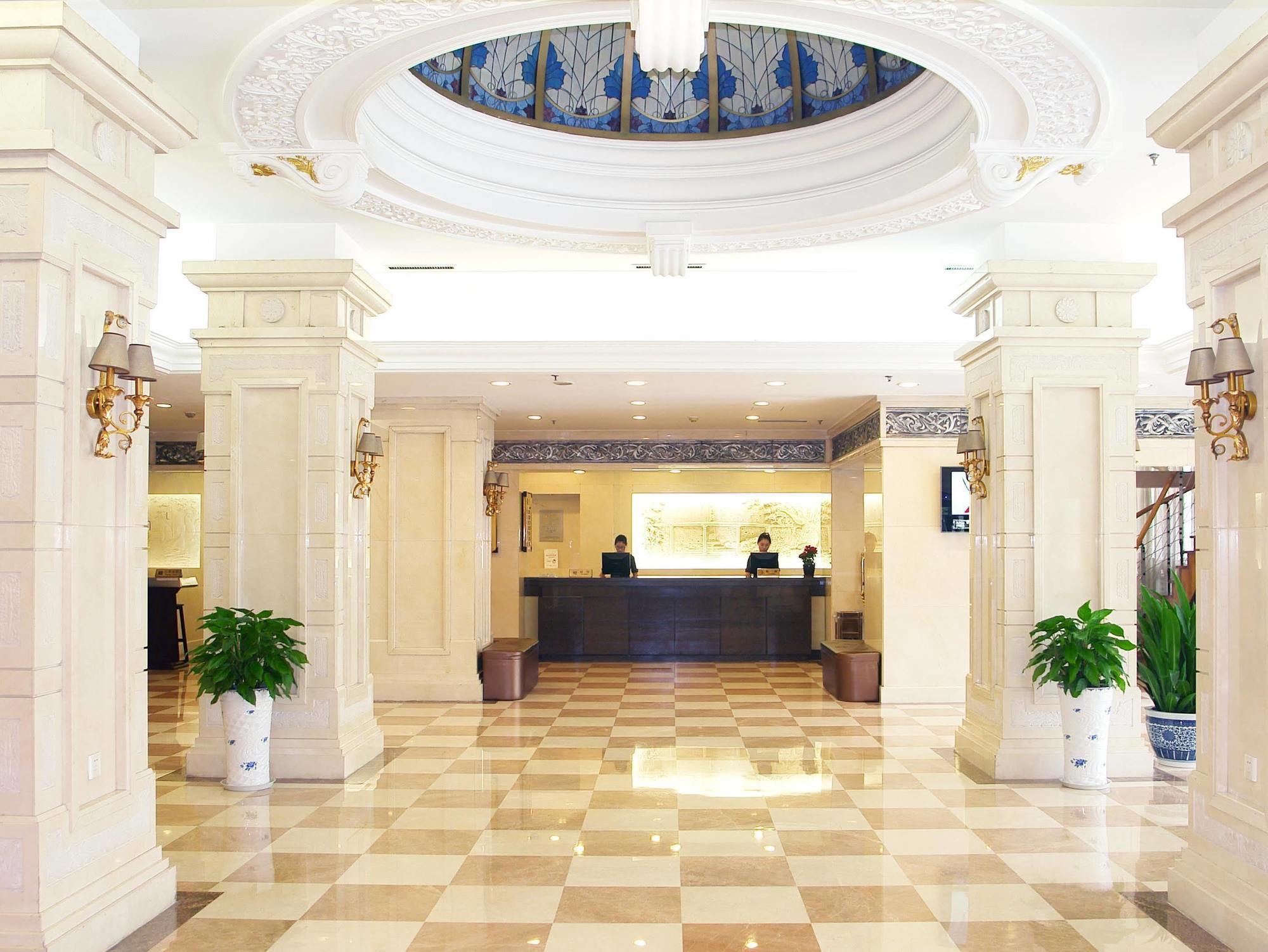 Jingbin Hotel Beijing Bagian luar foto