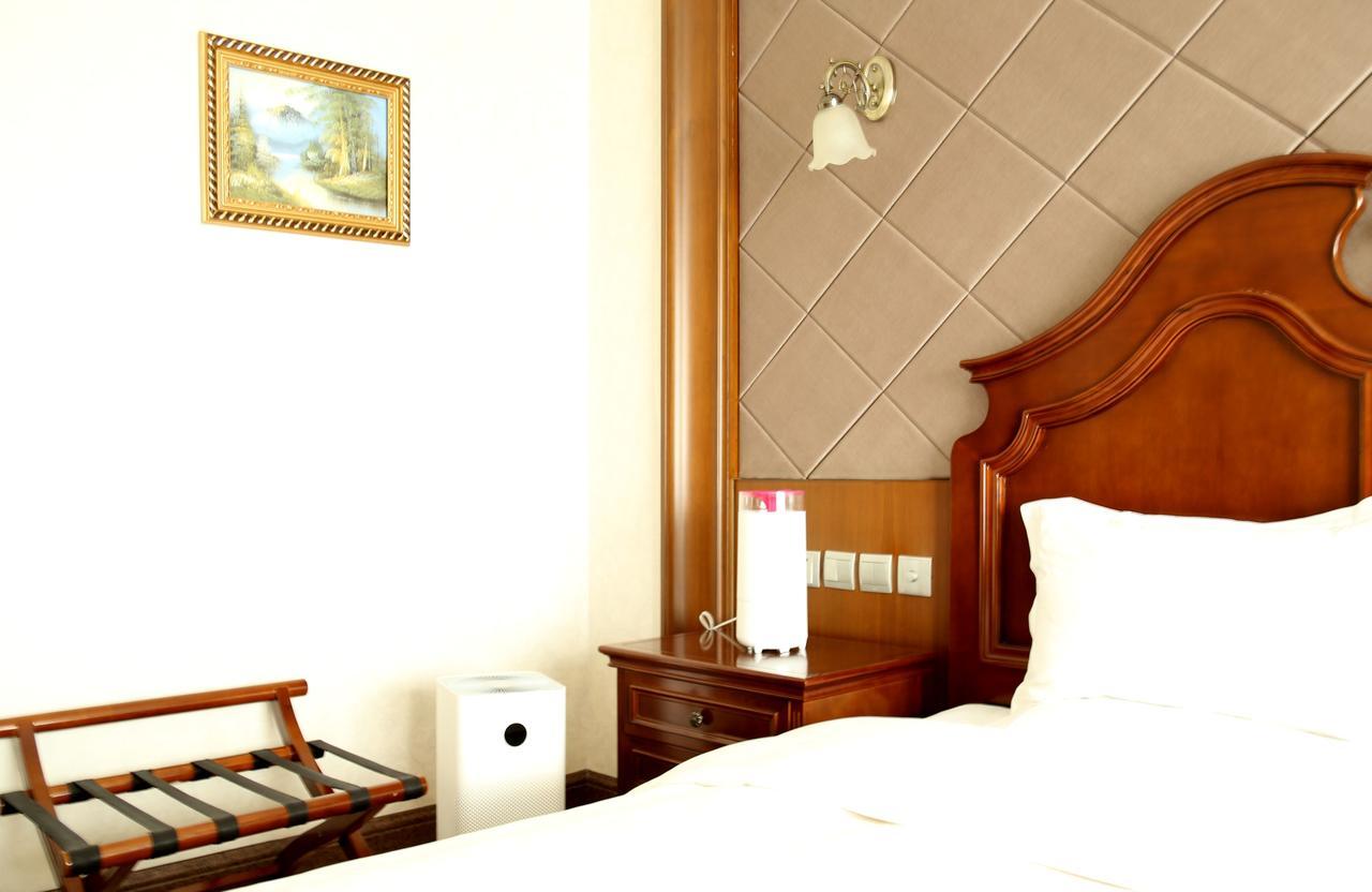 Jingbin Hotel Beijing Bagian luar foto