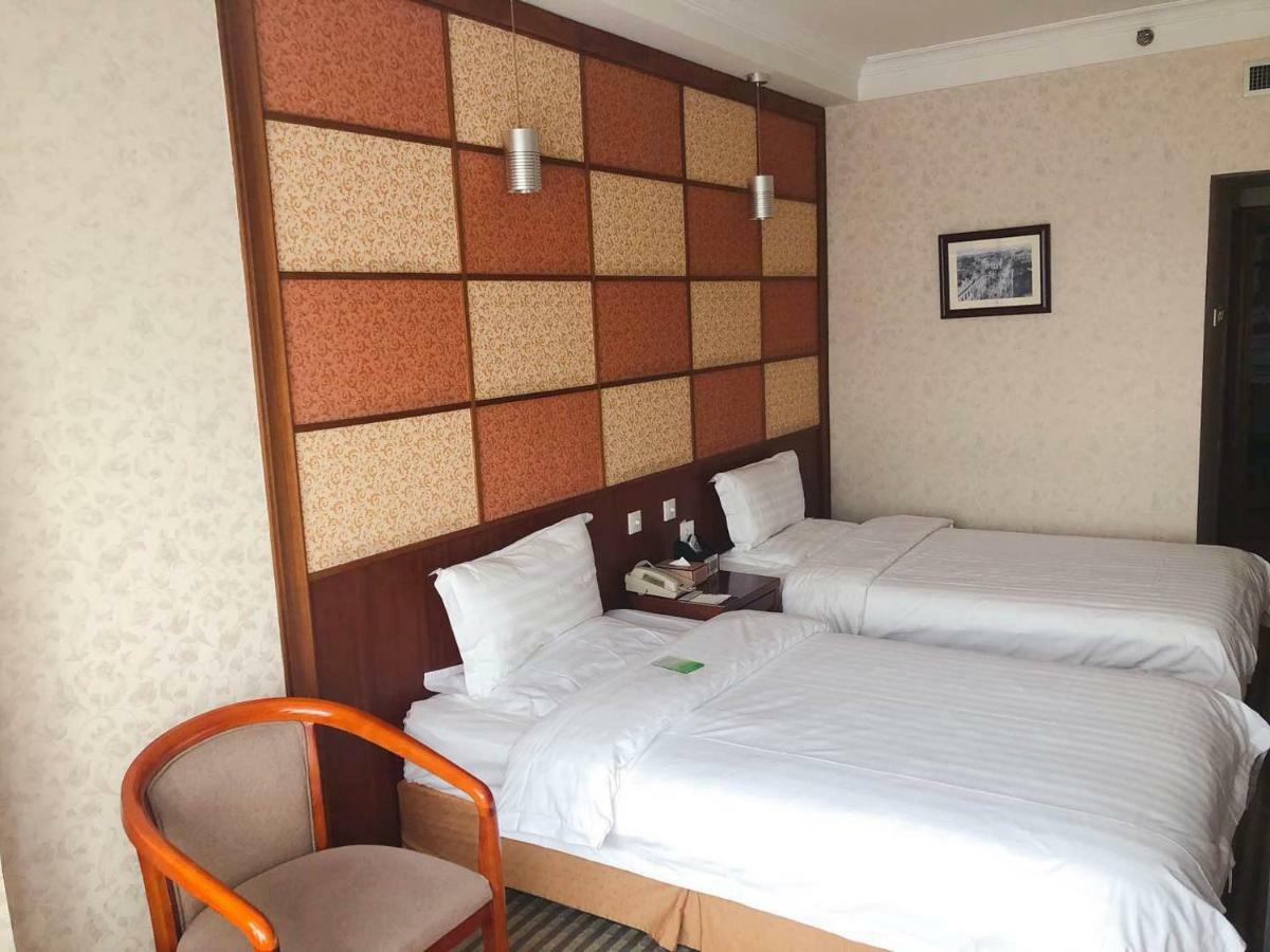Jingbin Hotel Beijing Bagian luar foto