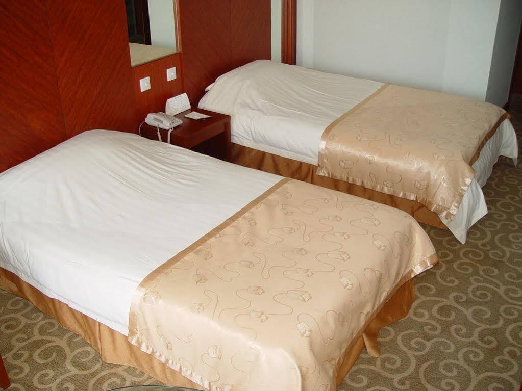 Jingbin Hotel Beijing Bagian luar foto